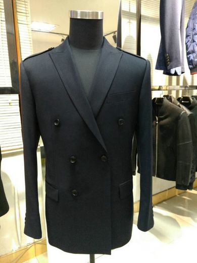男裝