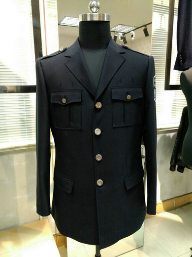 男裝
